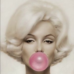 Meet your Posher, Stacie